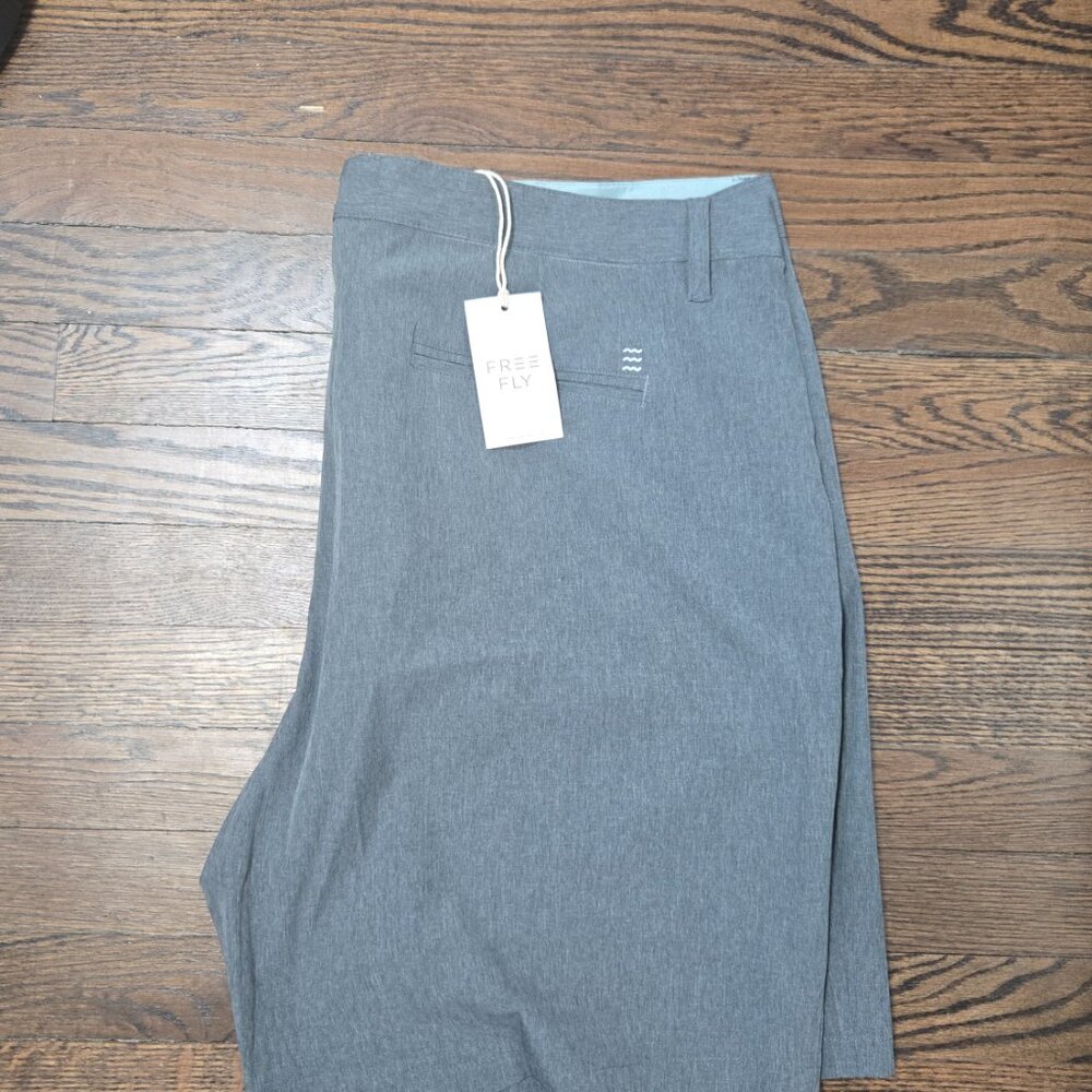 Free Fly Men’s Hybrid Short II - 40" Waist - Picture 3 of 3